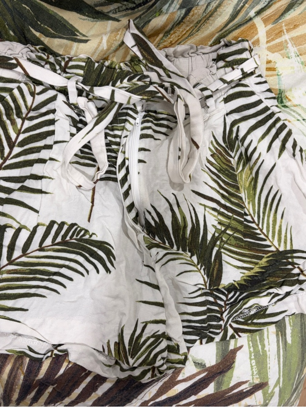 H&M White High Waist Shorts with Green Leaf Print